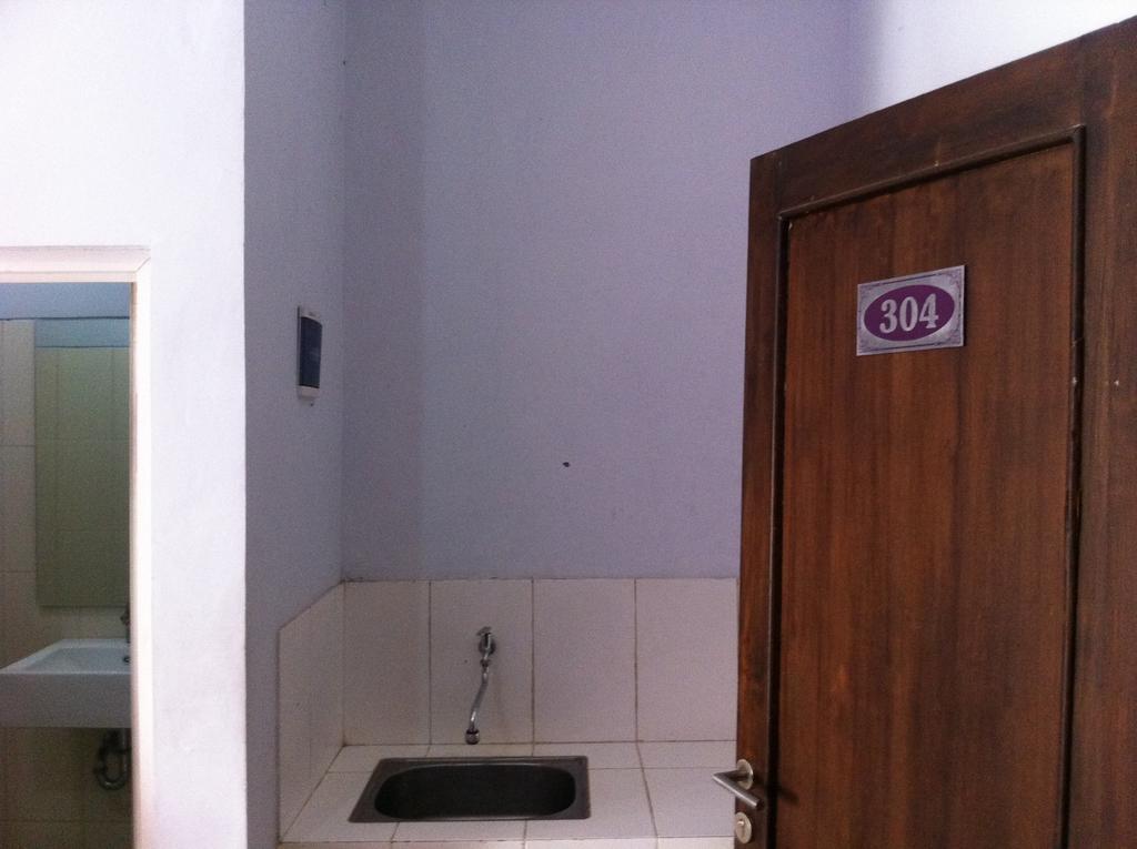 Готель Pineapple Mansion Surakarta  Номер фото